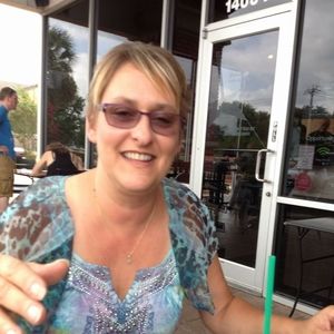 Meet your Posher, Marylou